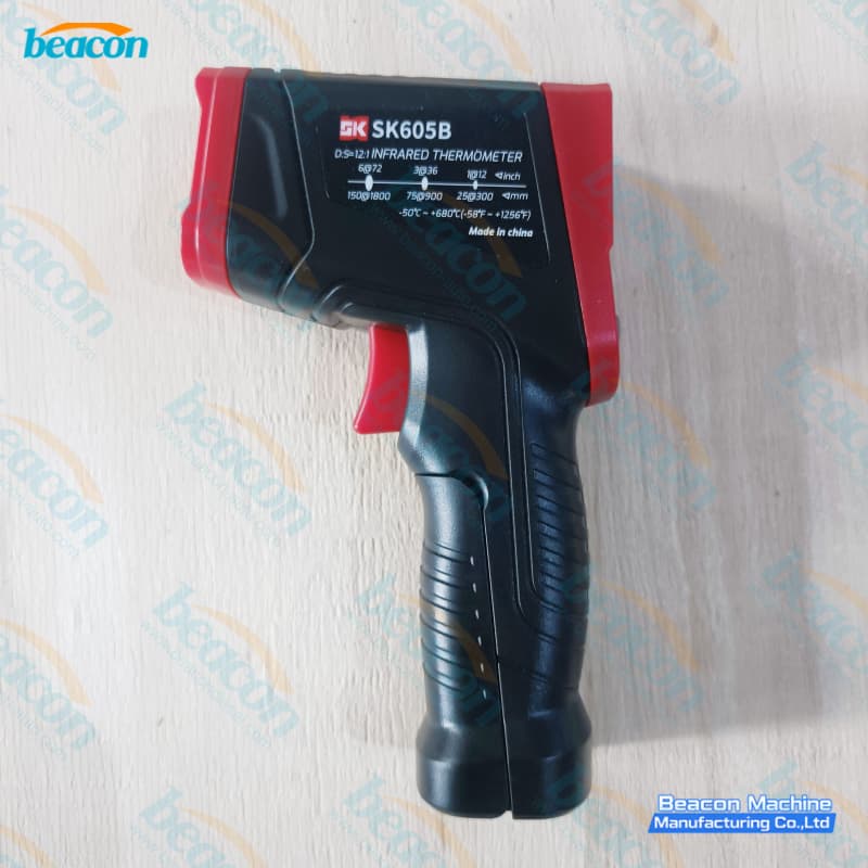 Thermometer gun Thermometer gun