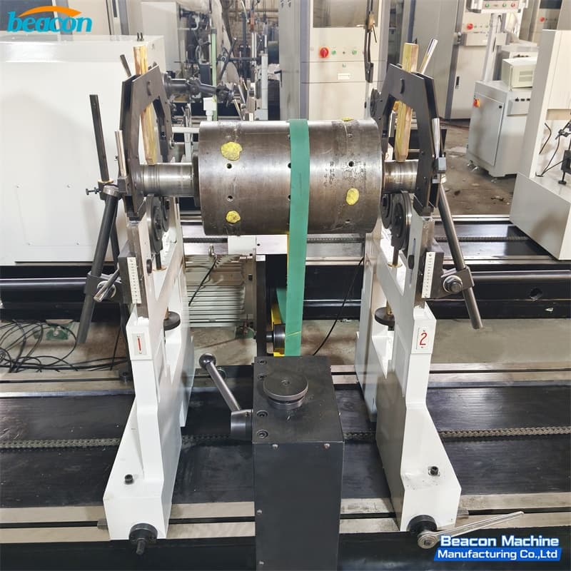 large driveshaft dynamic balancing machine for commercial vehicles-stand