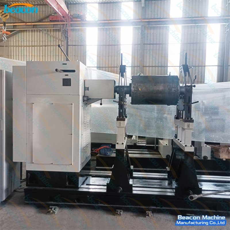 high load dynamic balancing machine for industrial driveshafts,precision balancing machine for large mechanical shafts,industrial universal joint balancing equipment supplier,oversized shaft balancing machine for heavy equipment maintenance