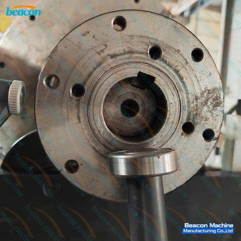 computerized universal joint drive balancing machine