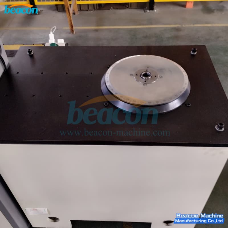 microcomputer controlled single-plane balancer,vertical hard bearing dynamic balancer price,cooling fan blade unbalance testing machine- 360-degree angle dial on the spindle base