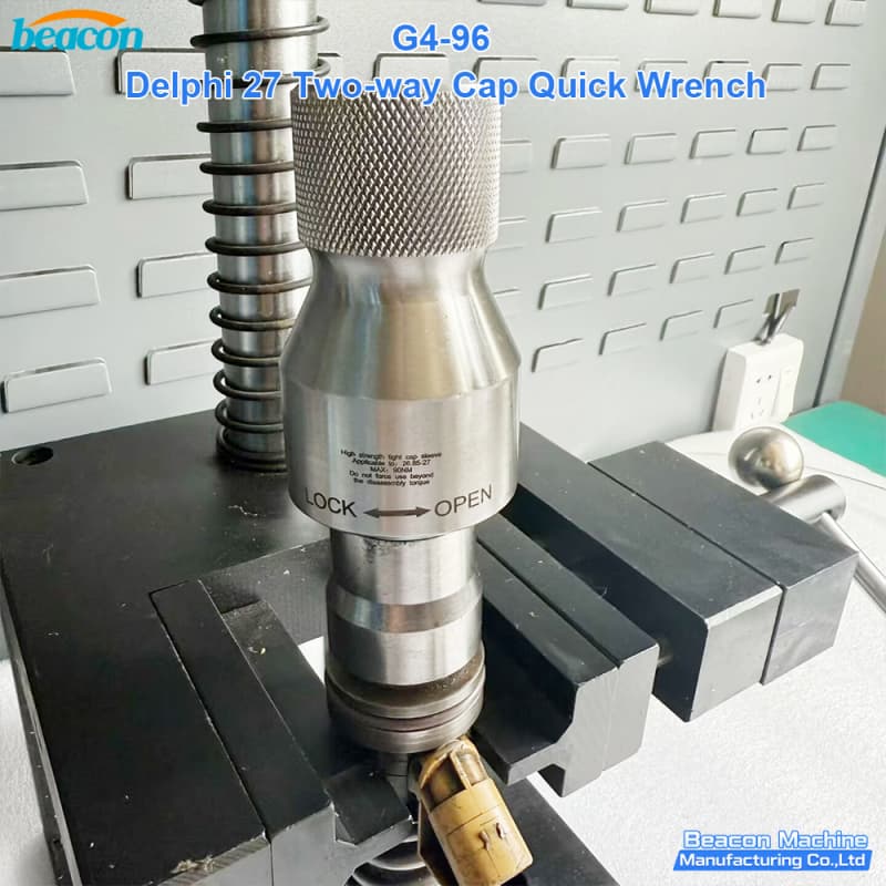 Close-up of the G4-96 two-way cap wrench demonstrating its heavy-duty steel construction and 90NM rating.